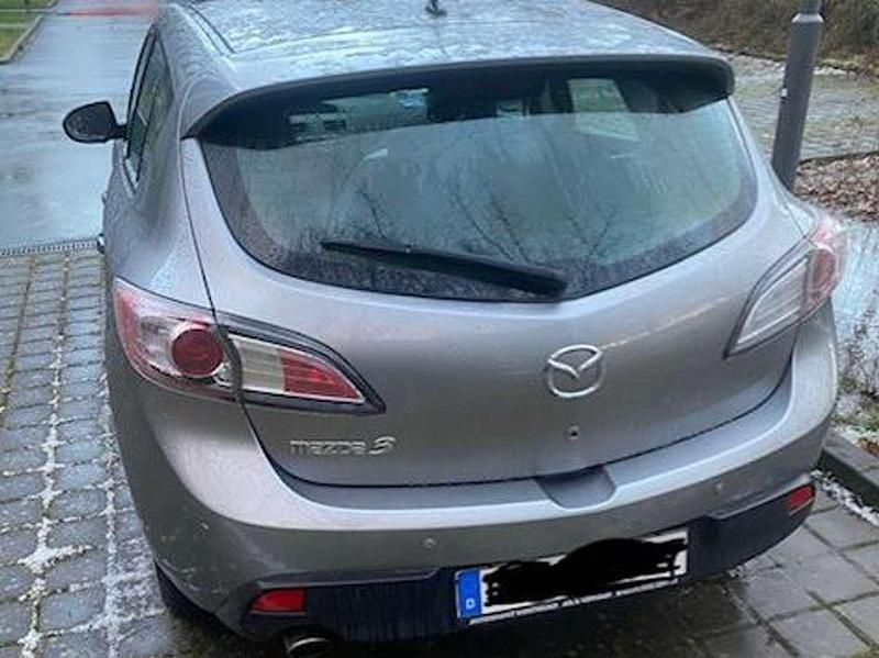 Gebraucht Mazda 3 Center-Line 105 PS (77 kW) 2010 Silber Limousine
