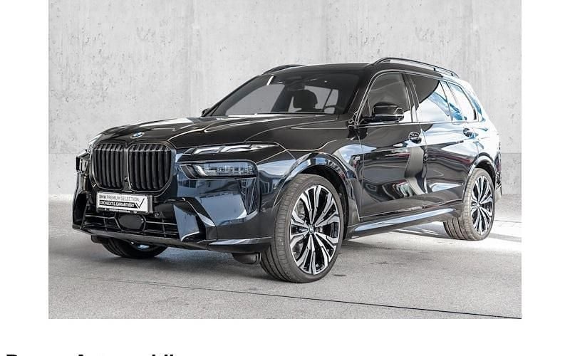 Gebraucht BMW X7 M Sport 352 PS (258 kW) 2025 Schwarz SUV