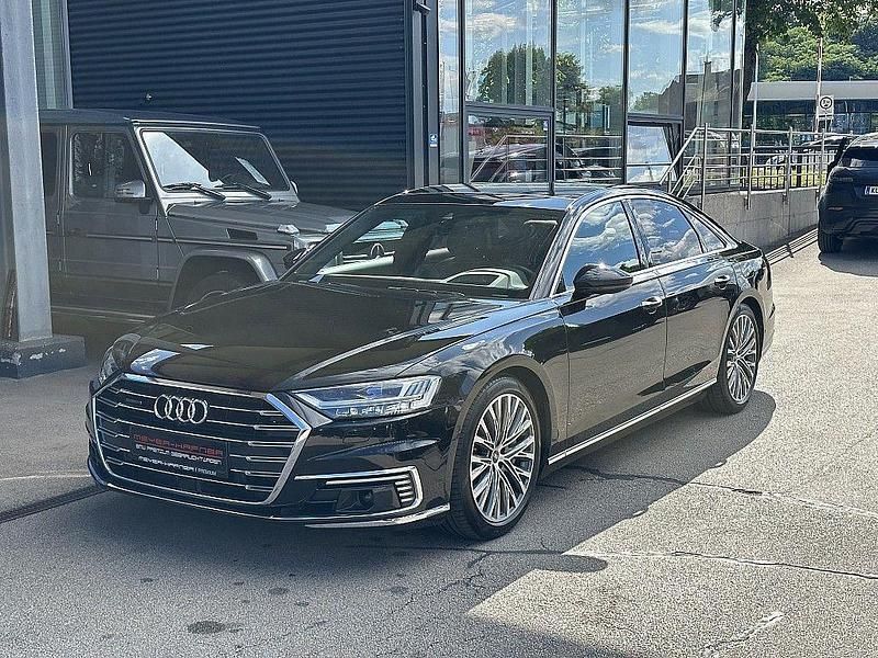 Schwarz Gebraucht 2021 Audi A8 Limousine | 54.990 € (Etwas zu teuer) - Bild 1/4