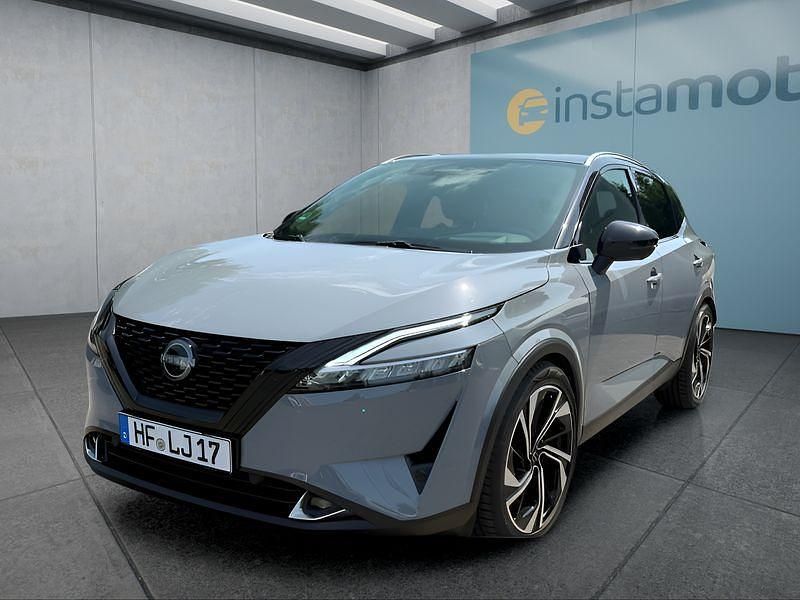 Grau Gebraucht 2024 Nissan Qashqai SUV | 32.599 € (Etwas zu teuer) - Bild 1/4