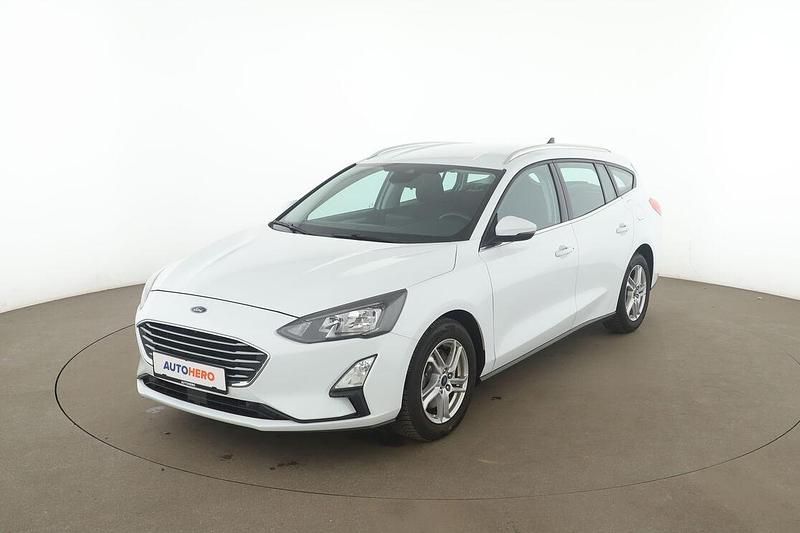 Second-hand Ford Focus Cool & Connect 2021 Alb Break
