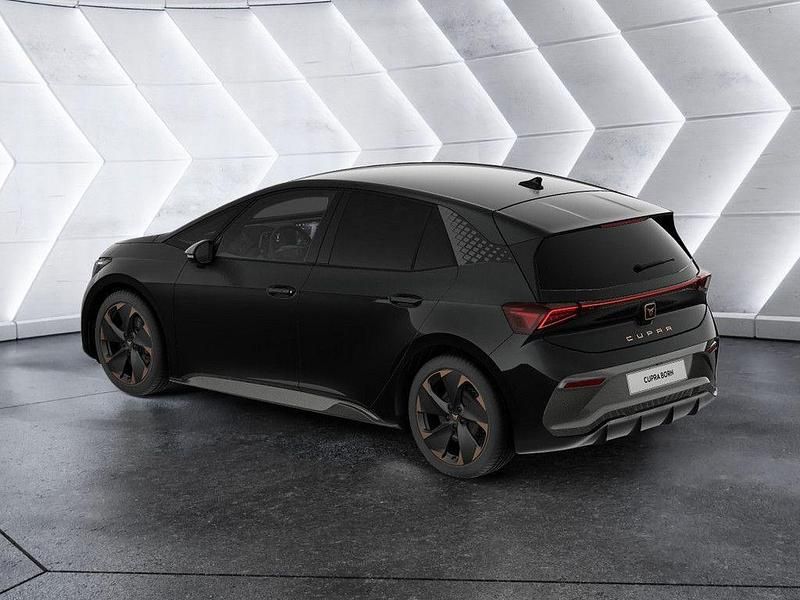 Neu Cupra Born 169 kW (231 PS) 2026 Mythosschwarz Kleinwagen