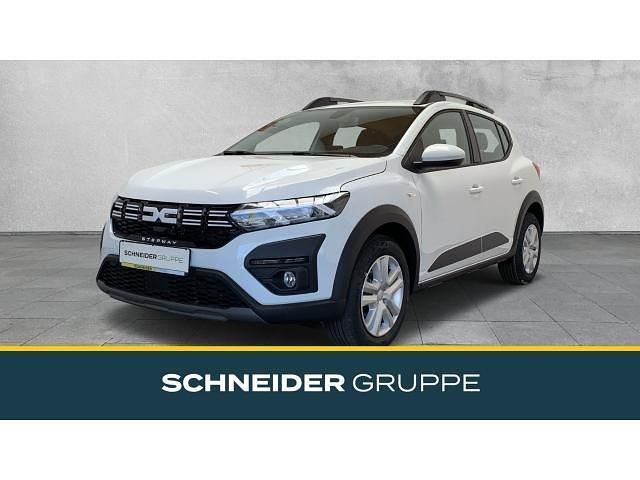 Weiß Gebraucht 2024 Dacia Sandero Expression Kleinwagen | 17.990 € (Fairer Preis) - Bild 1/4