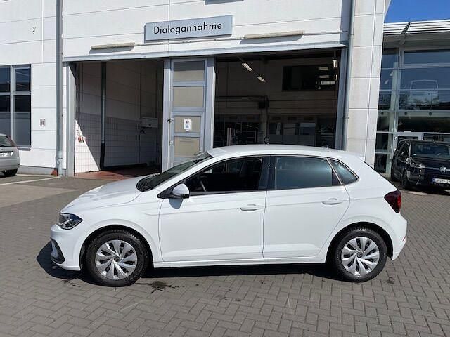 Gebraucht VW Polo Life 80 PS (58 kW) 2024 Pure white Kleinwagen