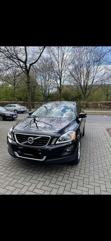 Gebraucht Volvo XC60 Kinetic 175 PS (128 kW) 2010 Schwarz SUV