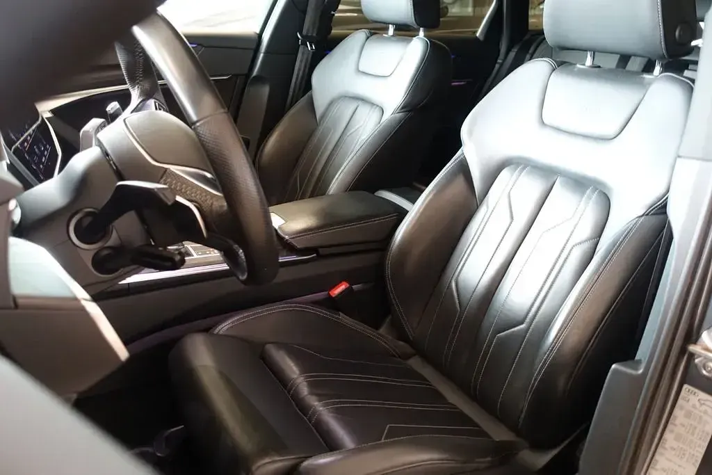 Gebraucht Audi A6 Sport 286 PS (210 kW) 2018 Grau Kombi