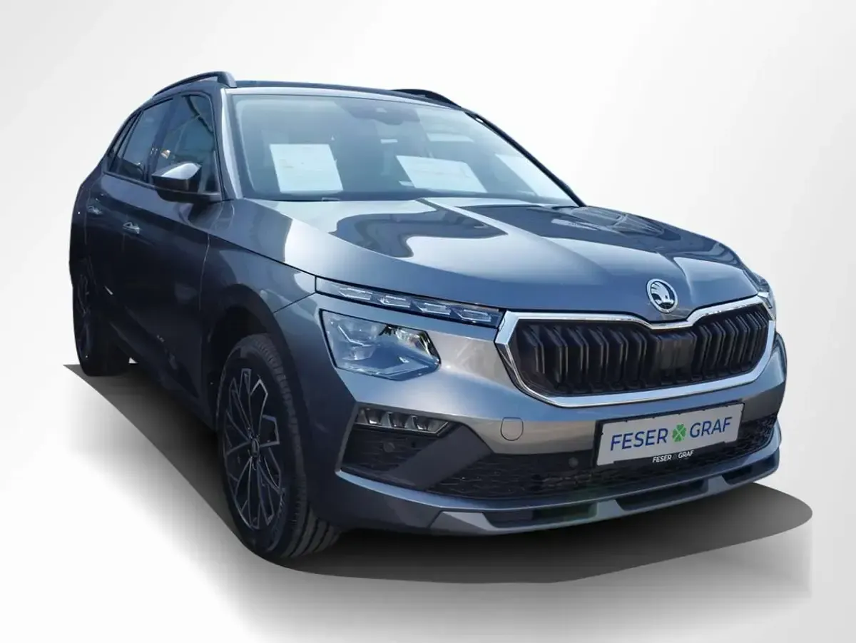 Neu Skoda Kamiq 116 PS (85 kW) 2026 Graphitegrau SUV