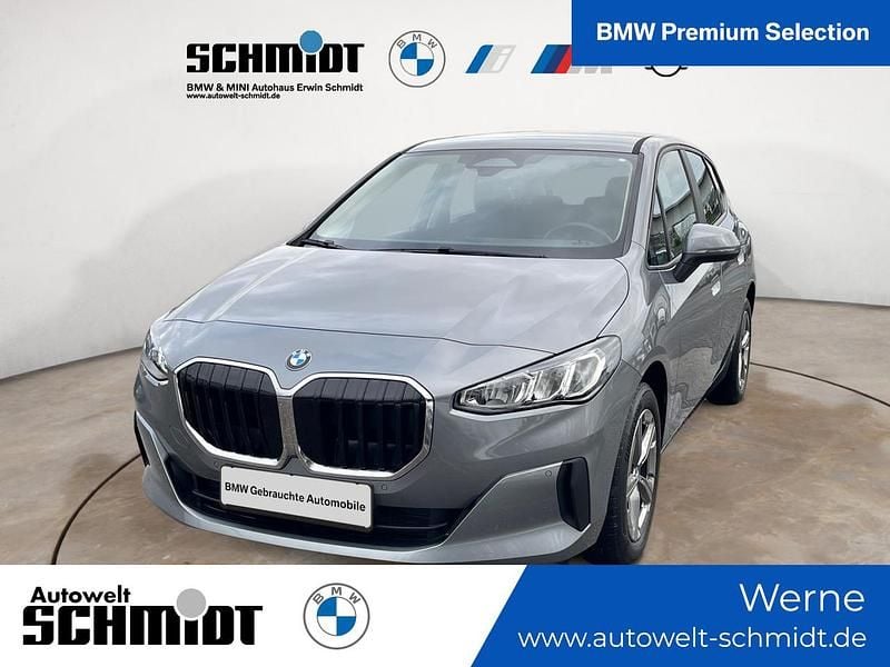 Skyscraper grau Gebraucht 2022 BMW 218 Active Tourer Van / Kleinbus | 22.790 € (Guter Preis) - Bild 1/4