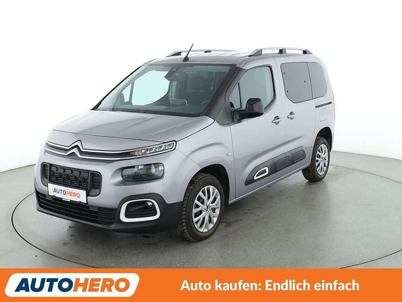 Grau Gebraucht 2023 Citroën Berlingo Feel Van / Kleinbus | 20.550 € (Fairer Preis) - Bild 1/3