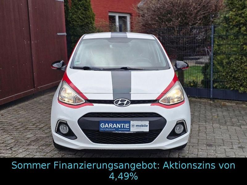 Gebraucht Hyundai i10 Edition 67 PS (49 kW) 2015 Weiß Kleinwagen