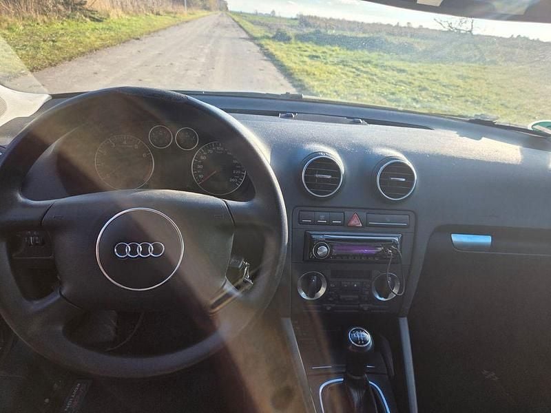 Gebraucht Audi A3 Sport 102 PS (75 kW) 2004 Schwarz Kleinwagen