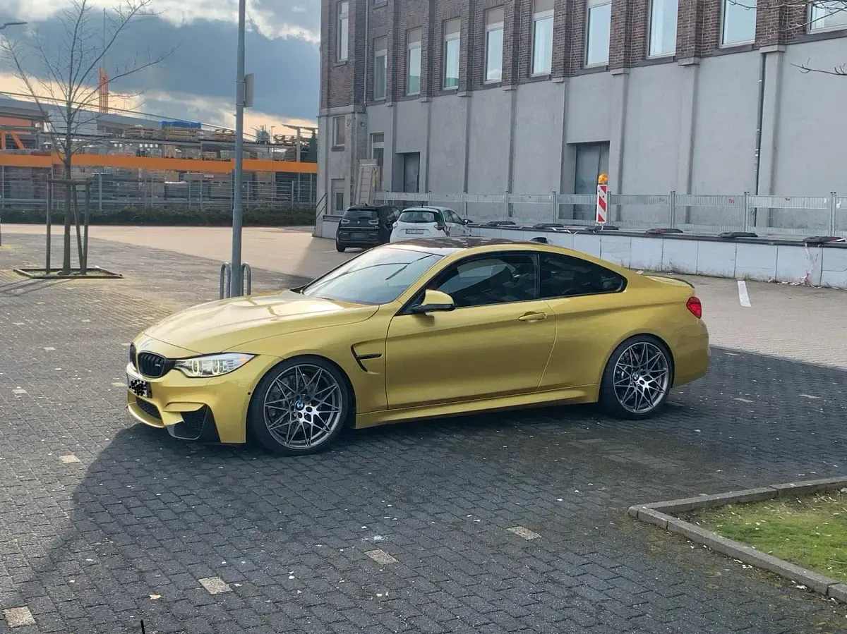 Gebraucht BMW M4 Competition Edition 450 PS (330 kW) 2016 Gelb Coupé