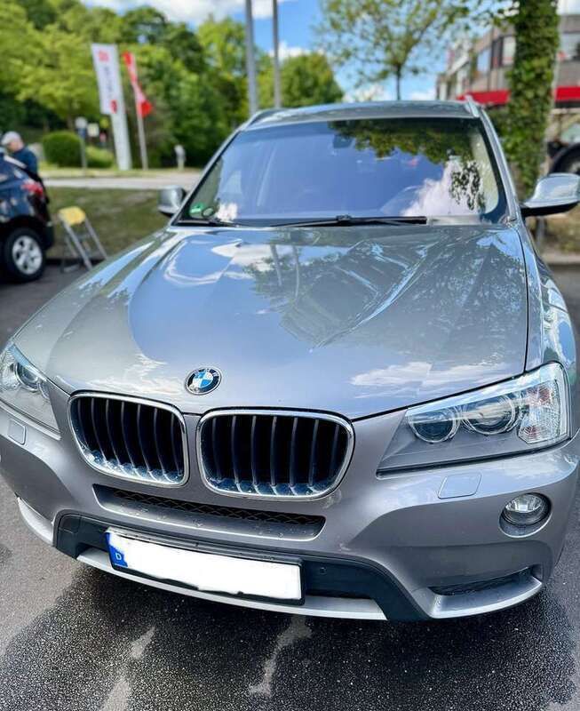 Silber Gebraucht 2011 BMW X3 Performance SUV | 15.800 € - Bild 1/4