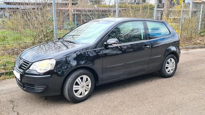 Gebraucht VW Polo 75 PS (55 kW) 2005 Schwarz Kleinwagen