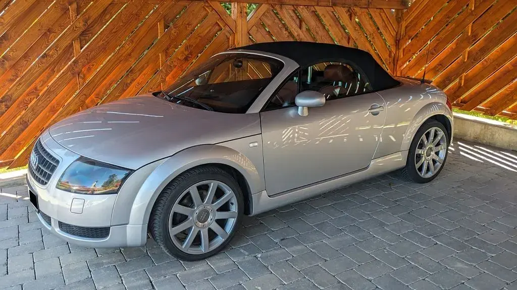 Gebraucht Audi TT Roadster Design 179 PS (131 kW) 2003 Silber Cabrio