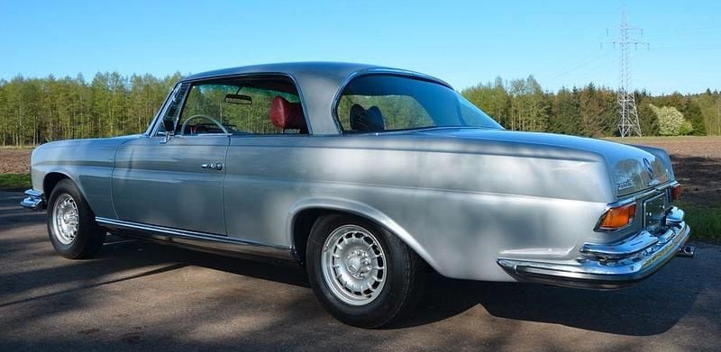 Gebraucht Mercedes W111 200 PS (147 kW) 1969 Silber Coupé