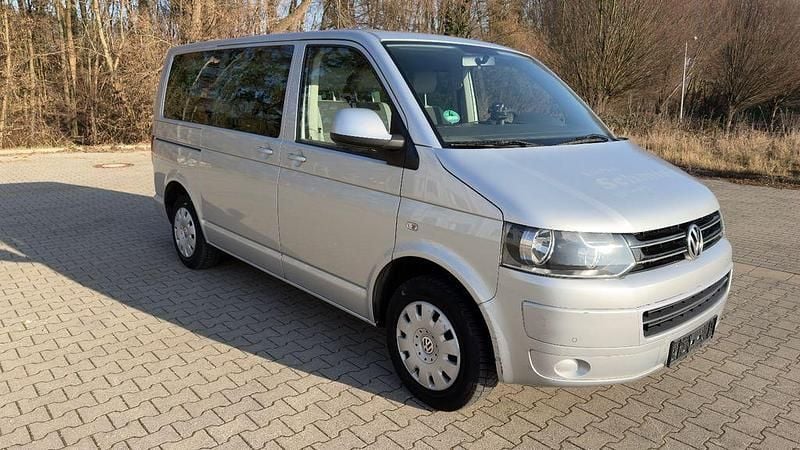Silber Gebraucht 2011 VW Caravelle Van / Kleinbus | 13.850 € (Guter Preis) - Bild 1/4