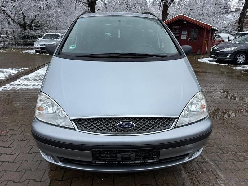 Gebraucht Ford Galaxy Trend 131 PS (96 kW) 2005 Grau Van / Kleinbus