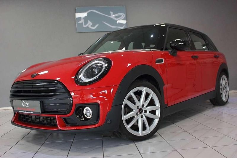 Chili red (metallic) Gebraucht 2022 Mini John Cooper Works Clubman Kombi | 26.700 € (Fairer Preis) - Bild 1/4