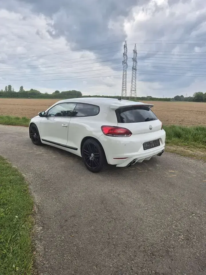 Gebraucht VW Scirocco 200 PS (147 kW) 2008 Weiß Coupé