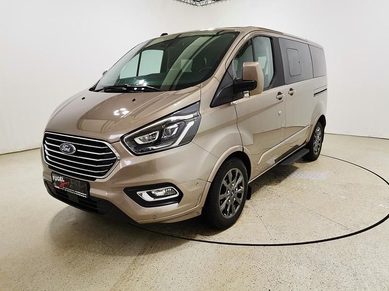 Gebraucht Ford Tourneo Custom Titanium 2020 Pyritsilber metallic Van