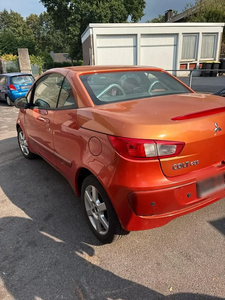 Gebraucht Mitsubishi Colt 109 PS (80 kW) 2007 Gold Cabrio