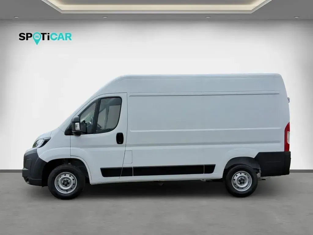 Neu Opel Movano 140 PS (102 kW) 2025 Weiß Van