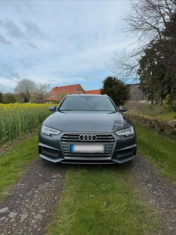 Gebraucht Audi A4 S-Line 190 PS (139 kW) 2017 Grau Kombi