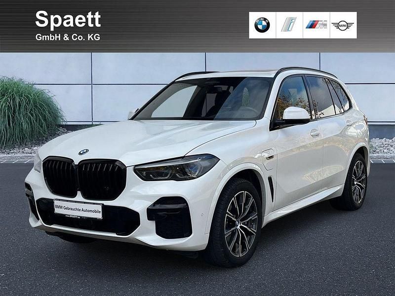 Alpinweiß uni Gebraucht 2022 BMW X5 M Sport SUV | 58.500 € (Superpreis) - Bild 1/4