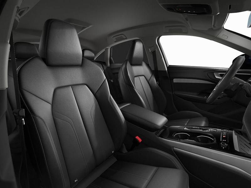 Gebraucht Audi A5 Ambiente 204 PS (150 kW) 2025 Blau Limousine