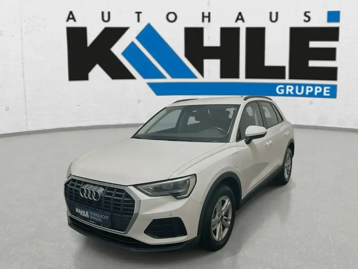 Gebraucht Audi Q3 Basis 245 PS (180 kW) 2022 Weiß SUV
