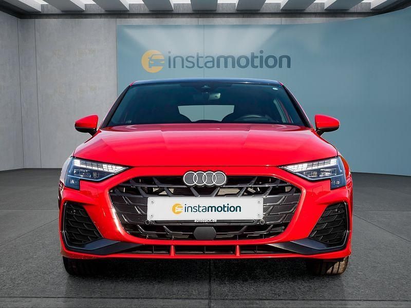 Gebraucht Audi A3 Sportback 150 PS (110 kW) 2025 Rot Kleinwagen