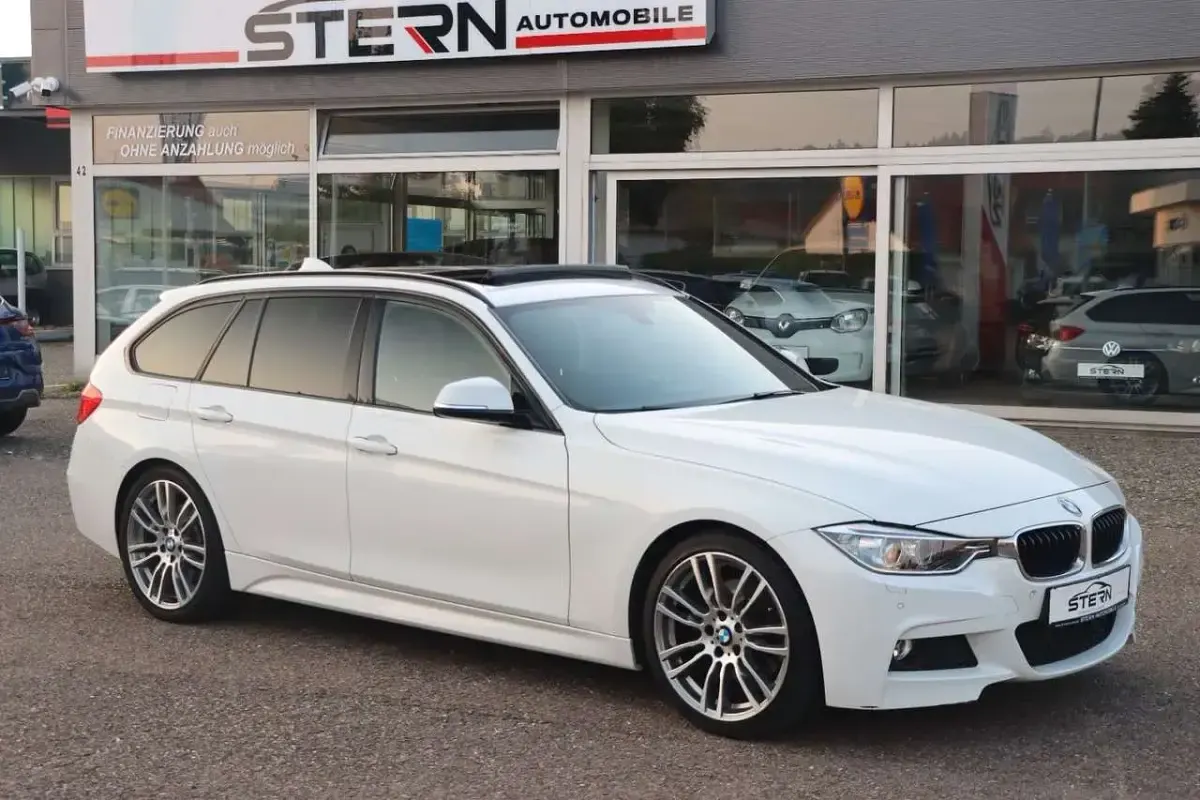 Gebraucht BMW 330 M Sport 258 PS (189 kW) 2013 Alpinweiss iii Kombi
