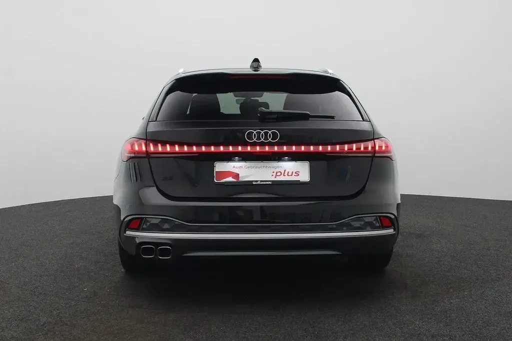 Gebraucht Audi A5 Sport 204 PS (150 kW) 2025 Mythosschwarz metallic Kombi