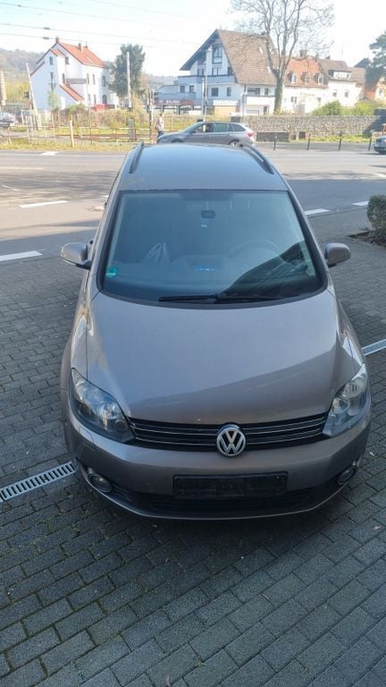 Beige Gebraucht 2010 VW Golf Plus Comfortline Van / Kleinbus | 2.300 € (Superpreis) - Bild 1/4