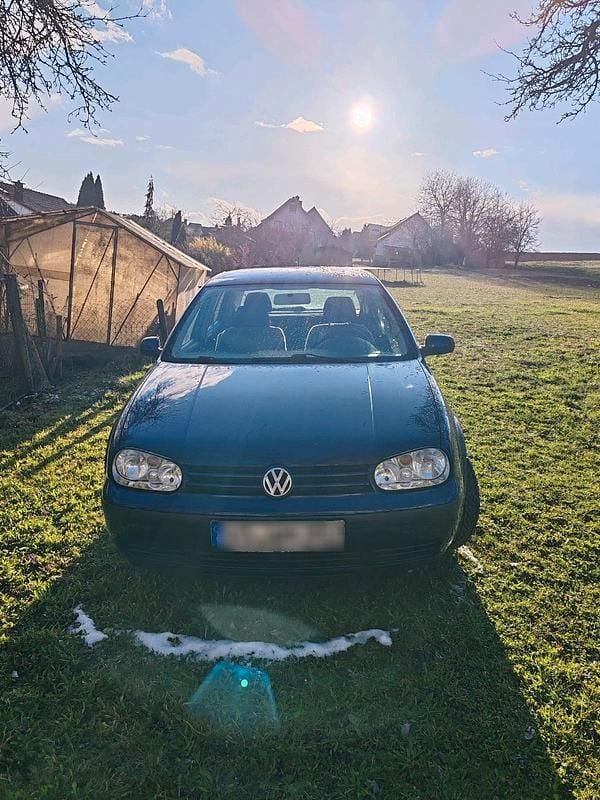 Gebraucht VW Golf IV 75 PS (55 kW) 2000 Blau Kleinwagen