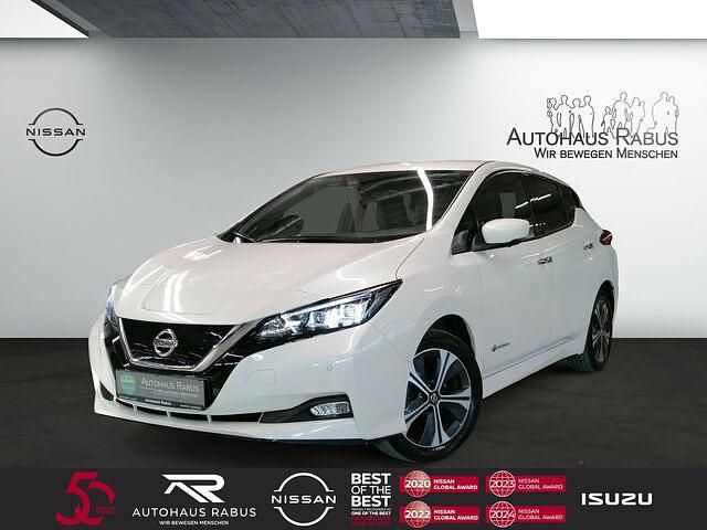 Gebraucht Nissan Leaf Tekna 160 kW (218 PS) 2020 Weiß pearl white perleffekt Kleinwagen