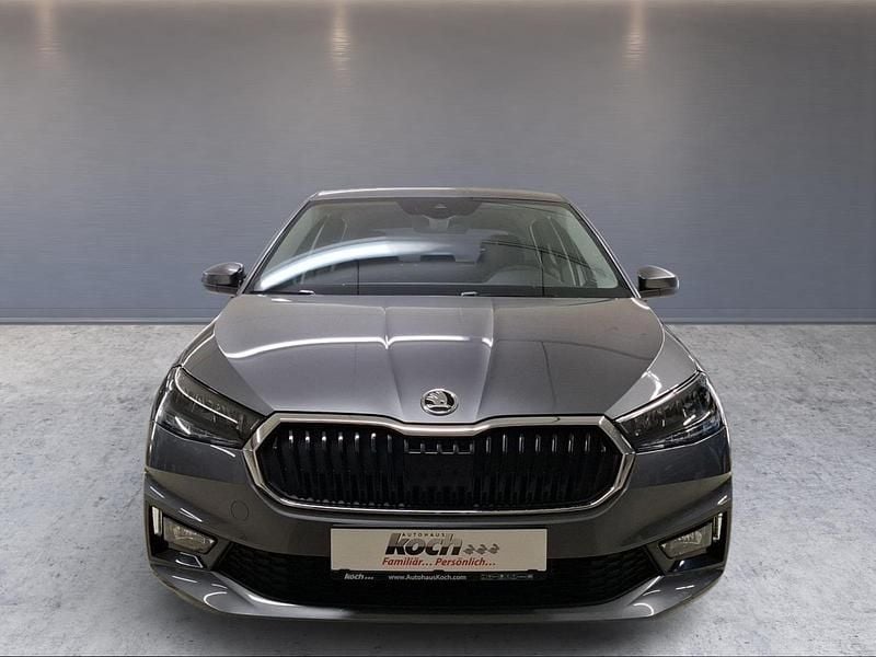 Neu Skoda Fabia 80 PS (58 kW) 2026 Grau Kleinwagen