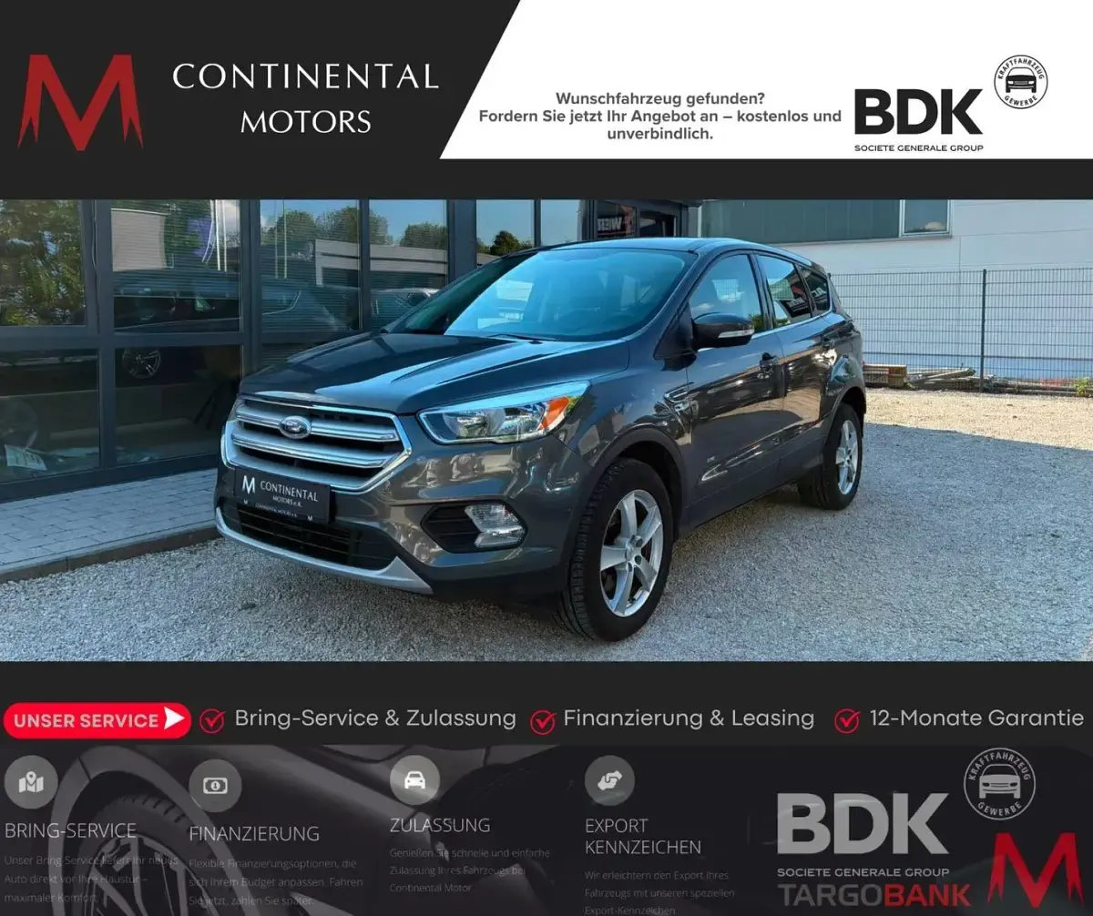 Gebraucht Ford Kuga Trend 150 PS (110 kW) 2017 Grau SUV