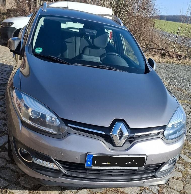 Gebraucht Renault Mégane III Initiale Paris 132 PS (97 kW) 2014 Grau Limousine