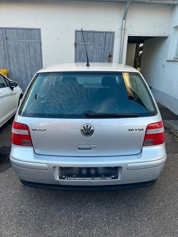Gebraucht VW Golf IV 110 PS (80 kW) 2003 Silber Kleinwagen