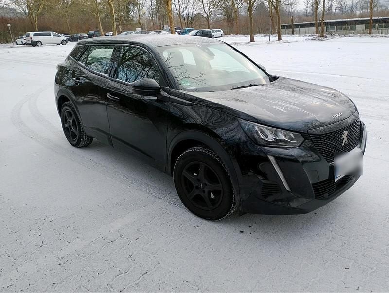 Gebraucht Peugeot 2008 131 PS (96 kW) 2021 Schwarz SUV