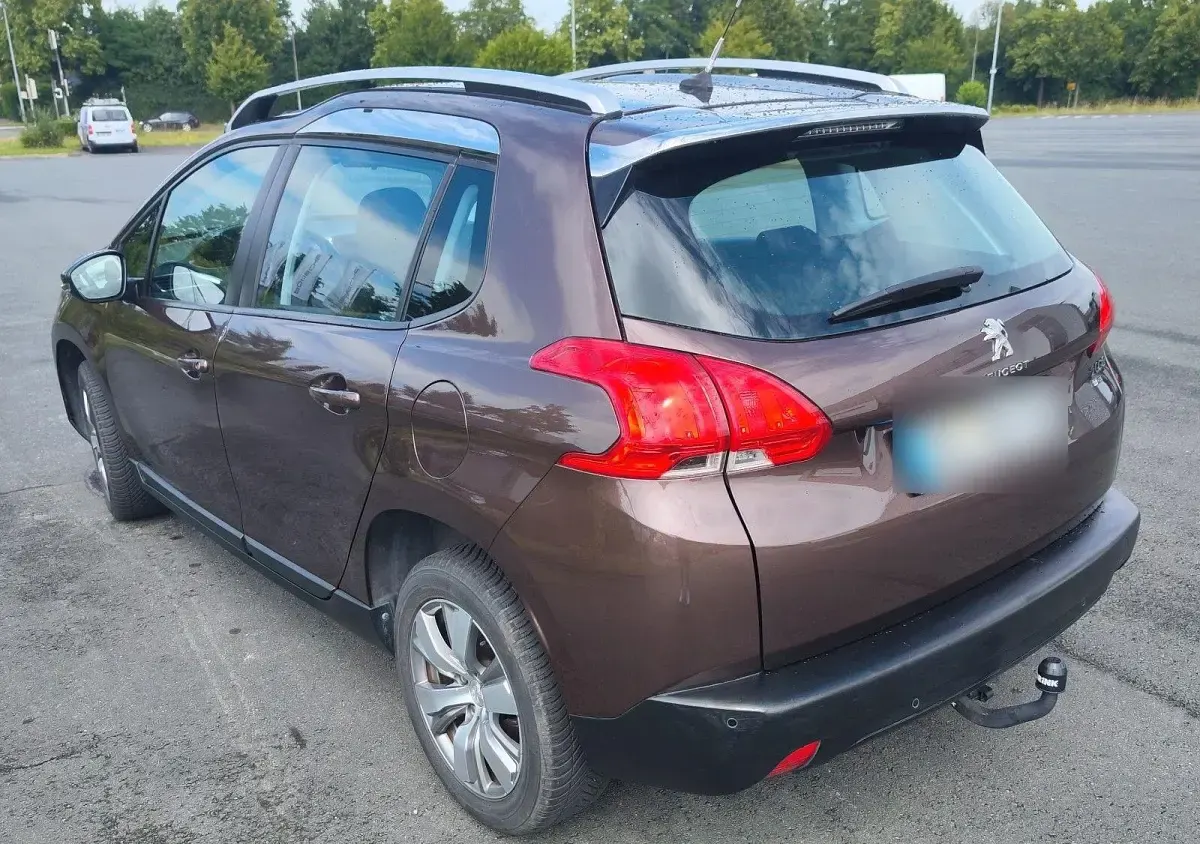 Gebraucht Peugeot 2008 Allure 92 PS (67 kW) 2014 Braun SUV