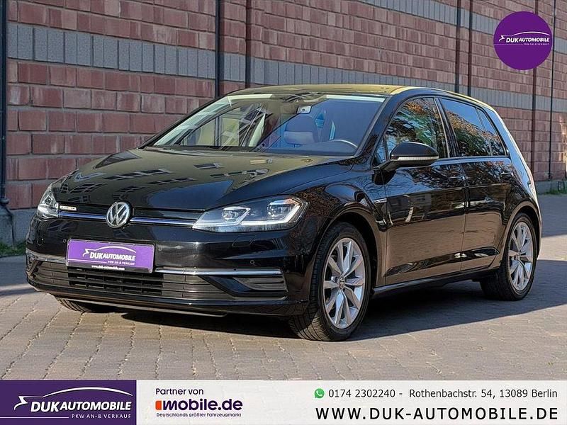 Schwarz Gebraucht 2019 VW Golf Comfortline Limousine | 17.999 € (Fairer Preis) - Bild 1/4