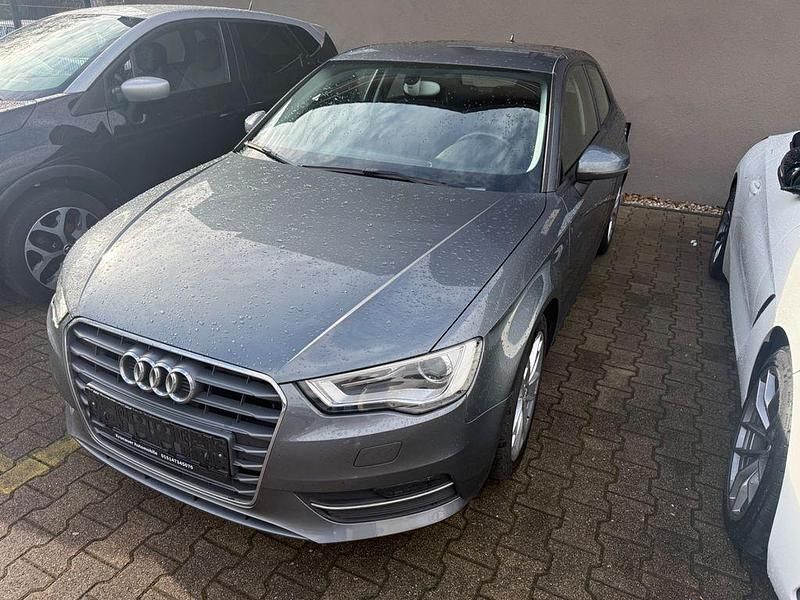 Gebraucht Audi A3 Sport 150 PS (110 kW) 2014 Grau