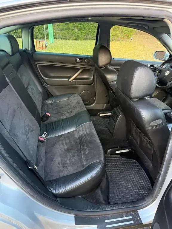 Gebraucht VW Passat Comfortline 150 PS (110 kW) 2002 Silber Limousine