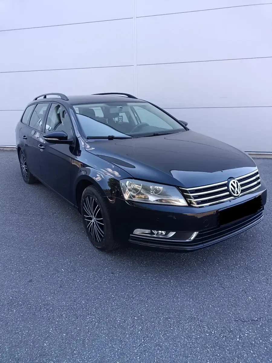 Gebraucht VW Passat Trendline 122 PS (89 kW) 2012 Schwarz Kombi
