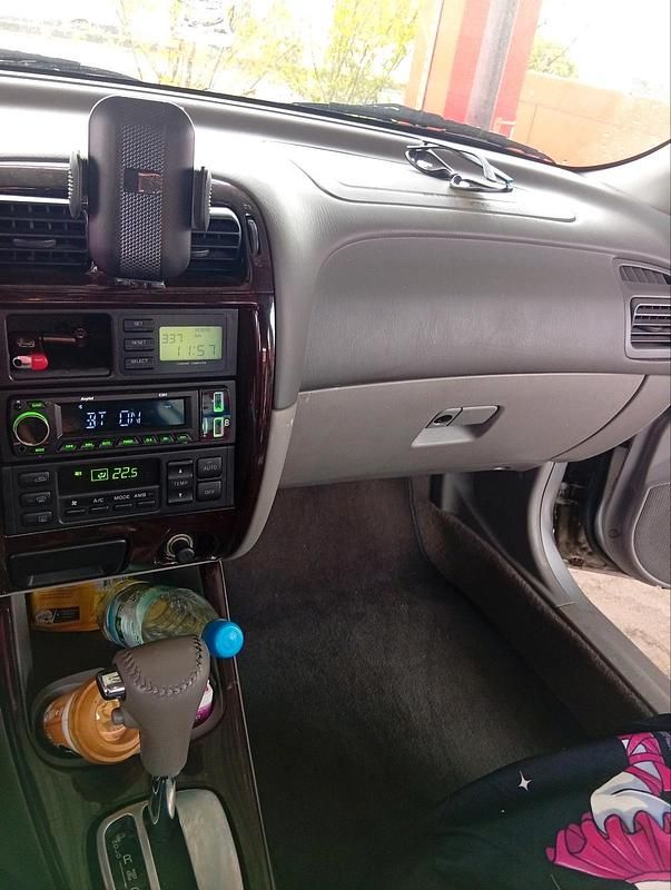 Gebraucht Mazda 626 136 PS (100 kW) 2002 Grau Limousine