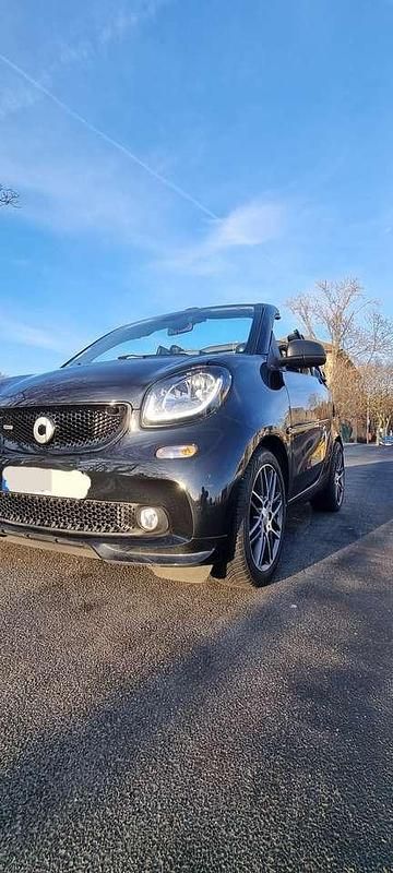 Schwarz Gebraucht 2017 Smart ForTwo Cabrio Brabus Cabrio | 14.999 € (Fairer Preis) - Bild 1/4