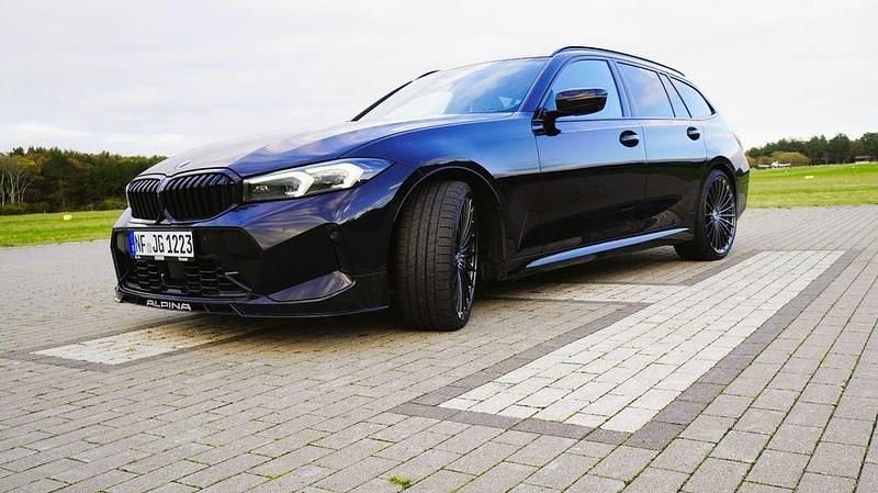 Schwarz Gebraucht 2023 Alpina D3 Limousine | 72.900 € (Teuer) - Bild 1/4